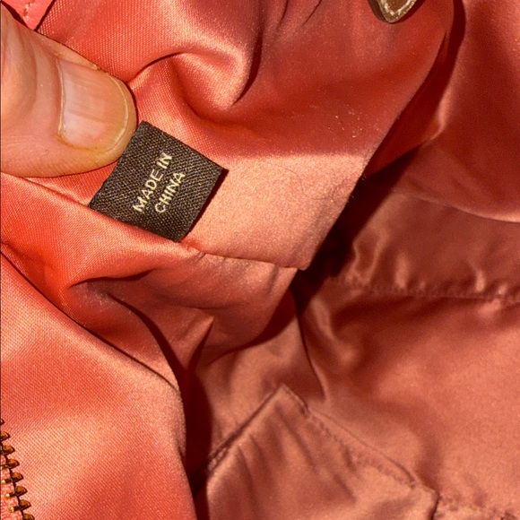 Coach set of 3 Coral and Cream shoulder bag wrestles , and card holder - Picture 12 of 17